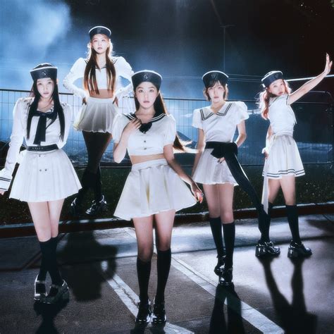 redvelvet esc|Red Velvet official site.